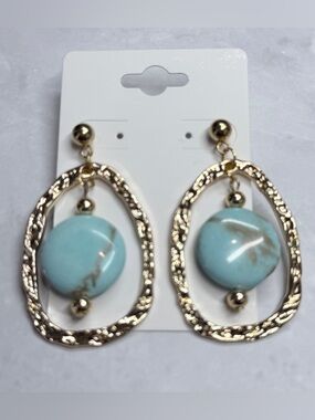 🚨e3 for $15🚨 Handmade Gold Tone Drop Earrings with a Light Blue Stone